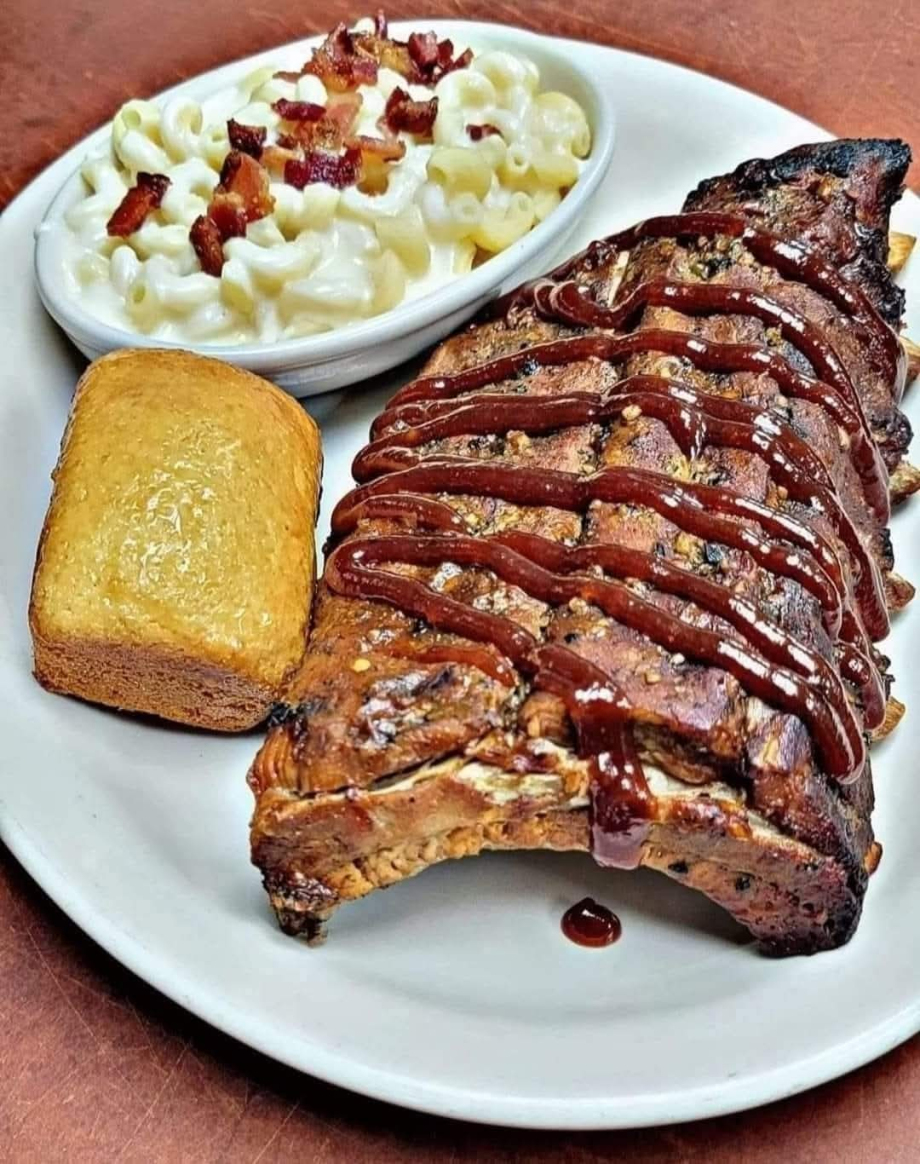 restaurant food special dish plate